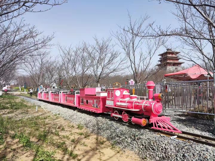 广州田园文旅产业园轨道小火车